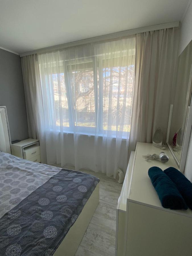 Odessos Appartement Varna Buitenkant foto