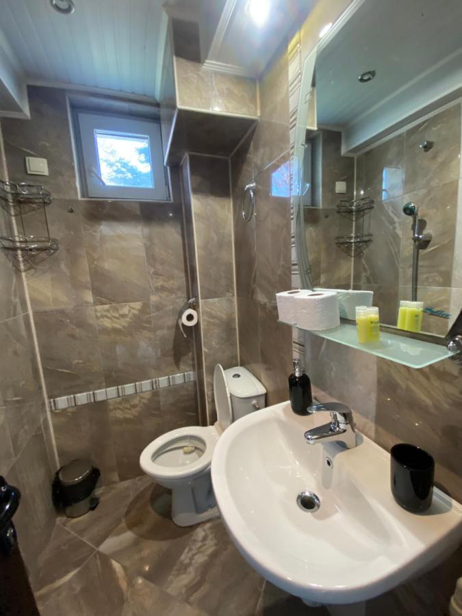 Odessos Appartement Varna Buitenkant foto